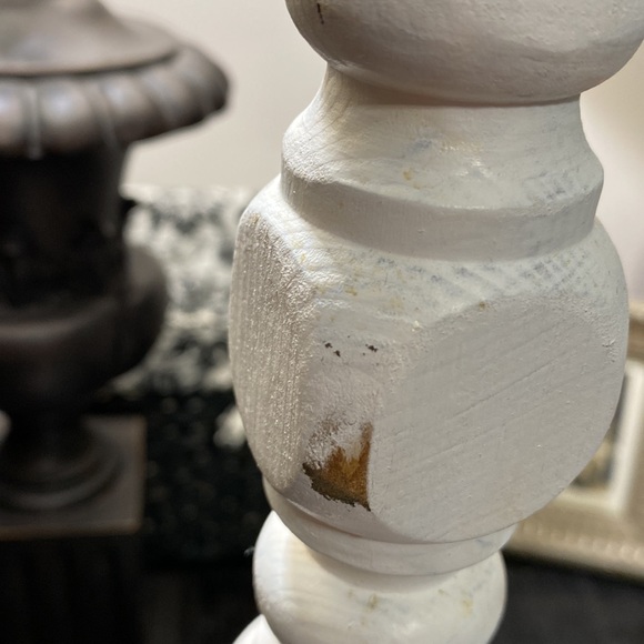 Tall Hand Crafted Porch Post Bunny! - Picture 4 of 5